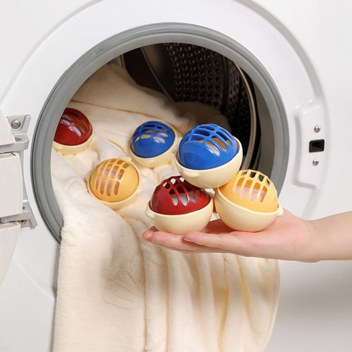 Reusable Pet Hair Catcher Laundry Ball for Washing Machines - Image 6