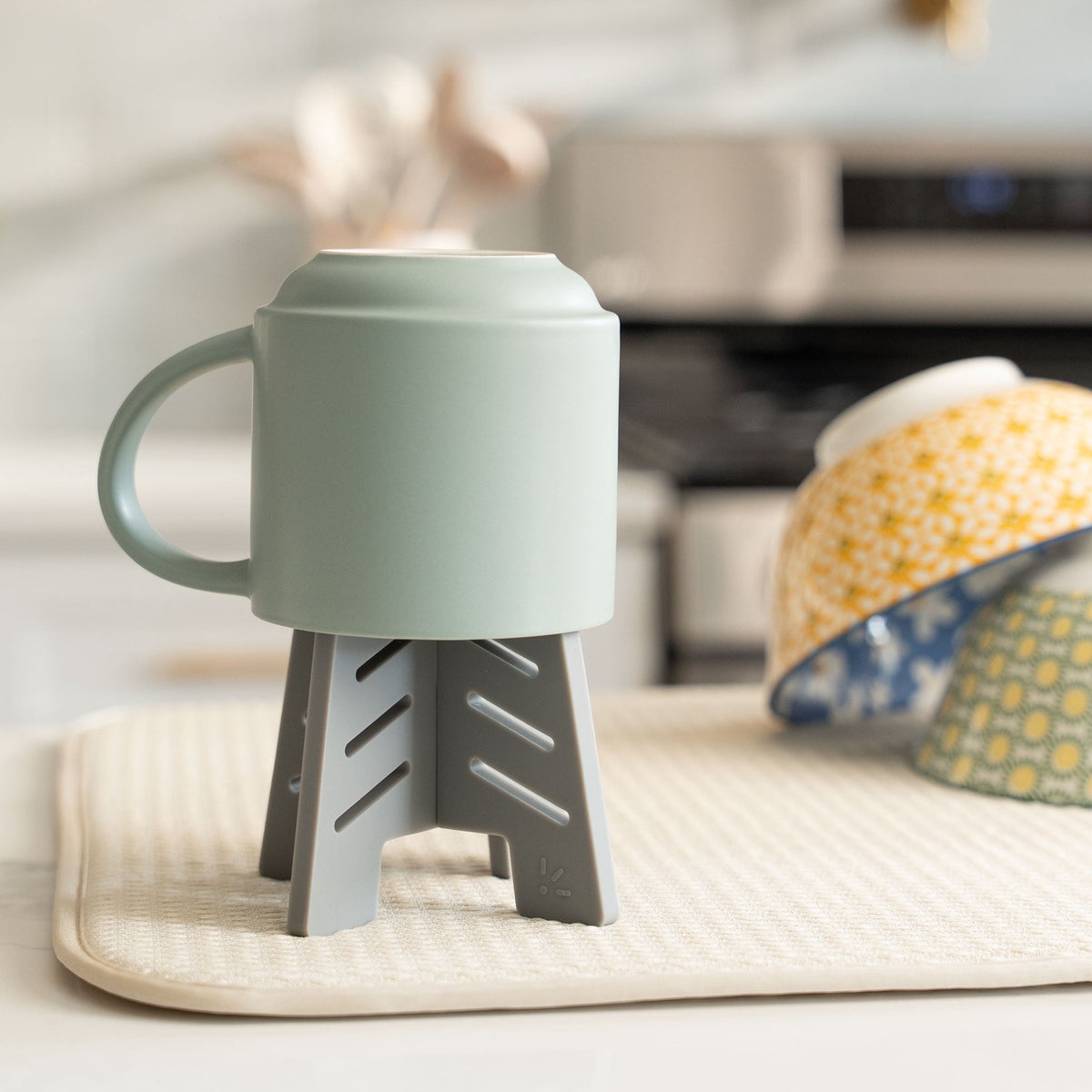 Cup-Side-Down Bottle and Tumbler Drying Rack, Gray - Image 5