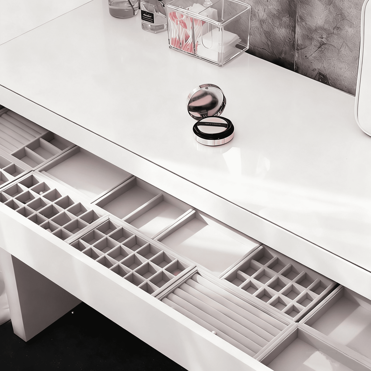 Stackable Velvet Jewellery Tray for Rings, Earrings and Necklaces - Image 5