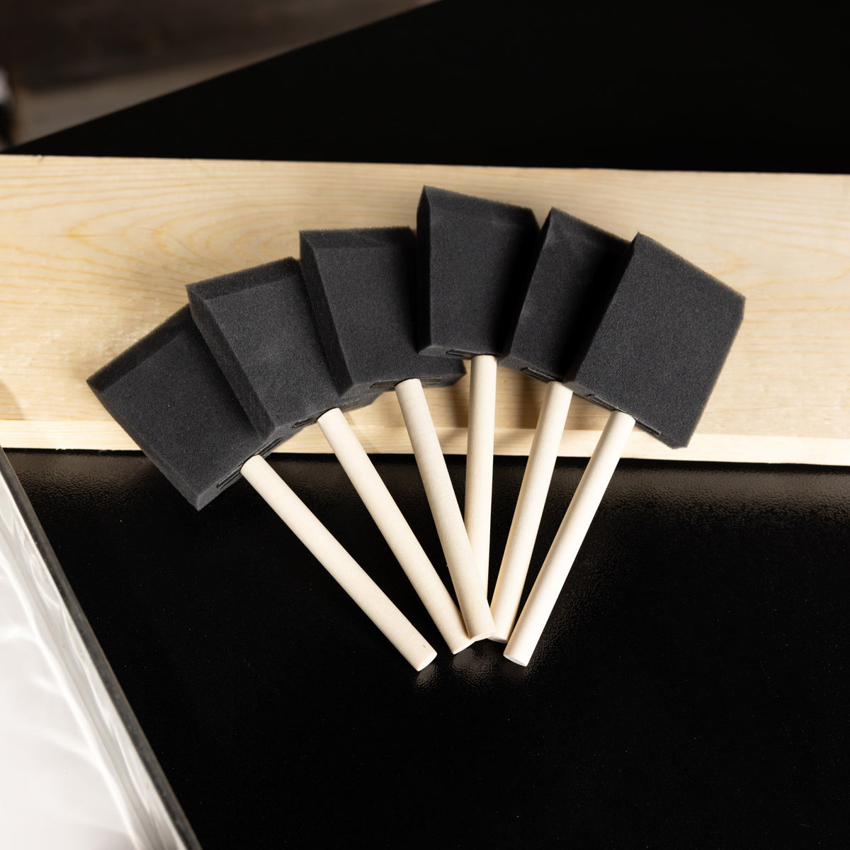 2 in Foam Paint Brushes, 6-Pack - Image 3