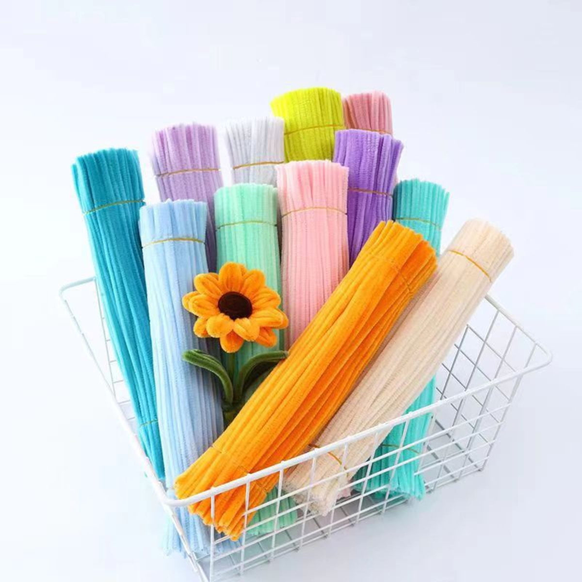 Pipe Cleaners, Skin Colour, 6 mm x 12 in, 100 Pieces - Image 4